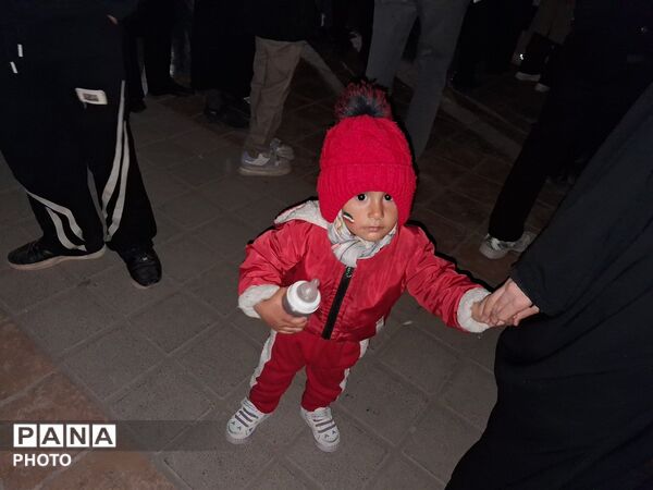 سربازان دهه نودی در قلب میدان 