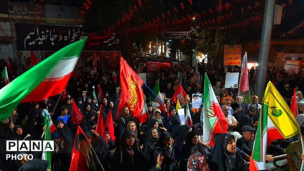 نظرآباد بار دیگر صحنه نمایش وحدت و اقتدار مردمی