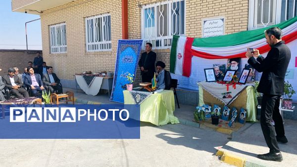 کلنگ‌زنی نمازخانه در مدرسه برکت علیاشهر 