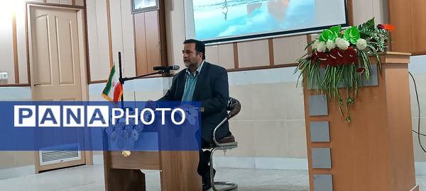 اولین نشست هم‌اندیشی مدیران مدارس مقطع متوسطه اول شهرستان تربت حیدریه 