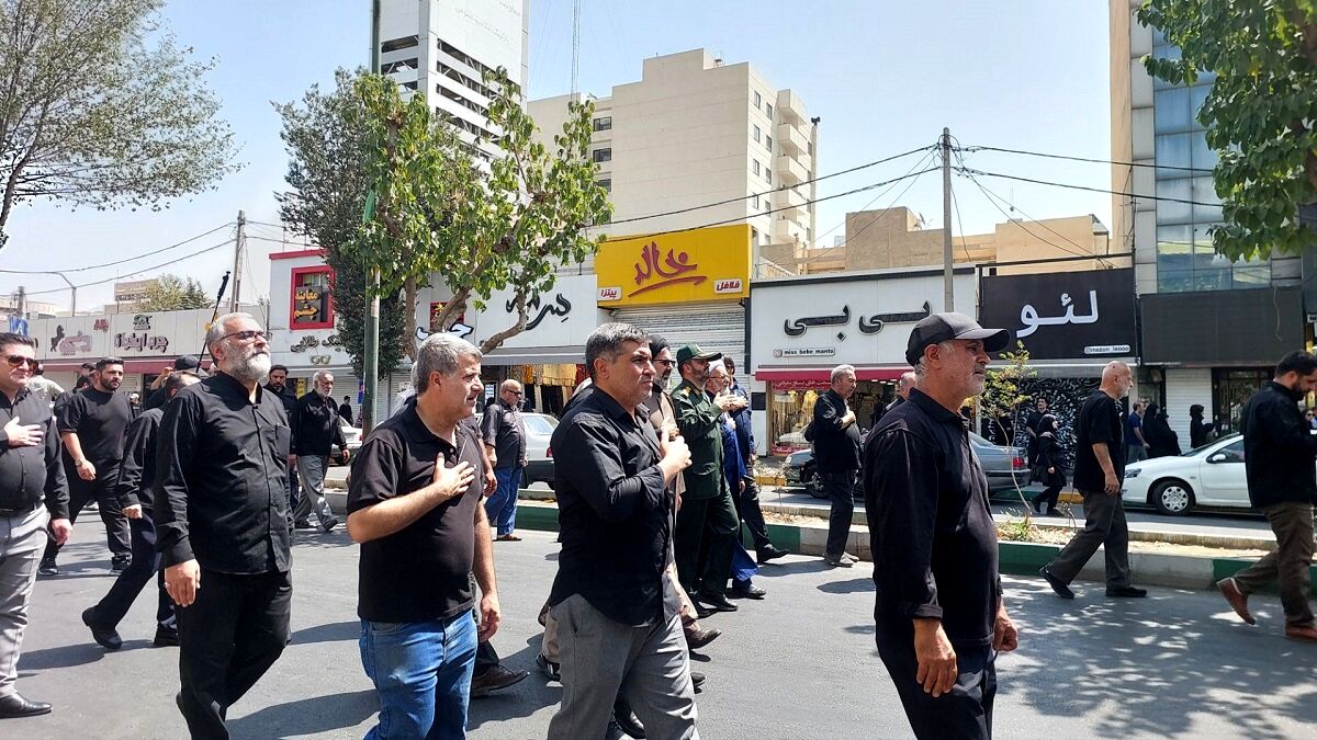 فردیس میزبان پیاده‌روی پرشور جاماندگان اربعین شد