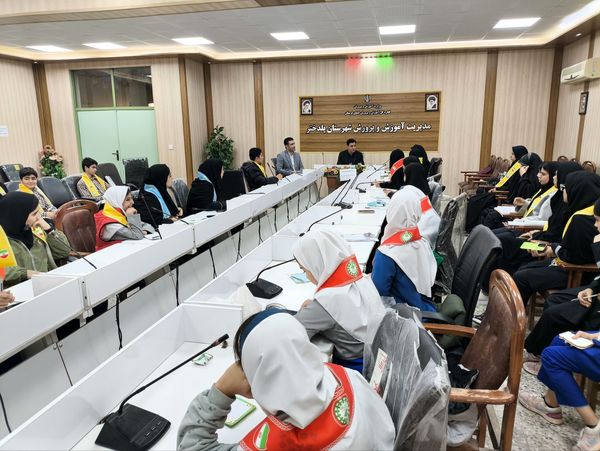 توانمندسازی خبرنگاران نوجوان پانا در پلدختر