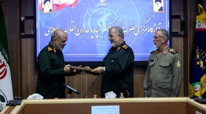 سردار وحیدی به جانشینی فرمانده کل سپاه منصوب شد