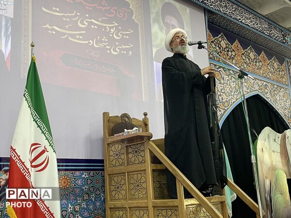 نماز عبادس سیاسی جمعه در شهرستان کاشمر 
