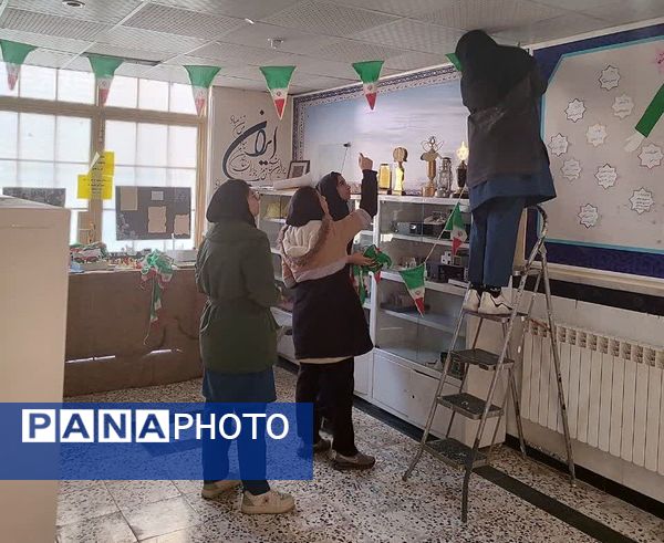 فضاسازی هنرستان بصیرت آشخانه به‌مناسبت دهه فجر