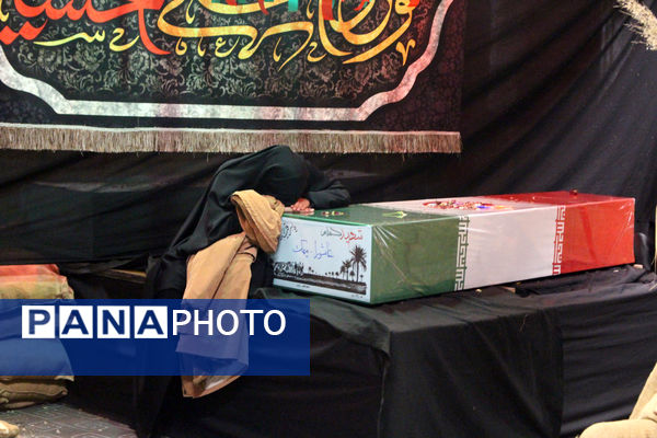 حال و هوای حضور نوجوانان در معراج الشهدای گمنام استان قم