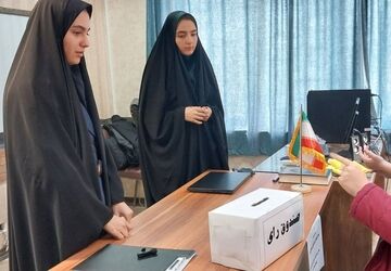انتخابات شورای دانش‌آموزی در کانون فرهنگی و تربیتی علامه طباطبایی فامنین