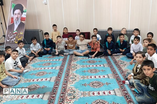 برگزاری جشن الفبای دانش‌آموزان دبستان پسرانه شیخ صدوق در مسجد جامع صباشهر
