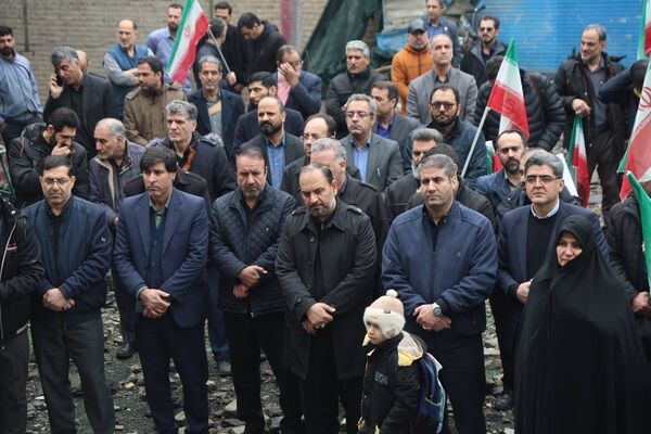 مدرسه بی‌پناه، دانش‌آموز بی‌گناه