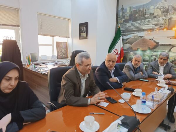 نشست هم‌اندیشی مدیران آموزشی و حوزه مدرسه‌سازی مشهد