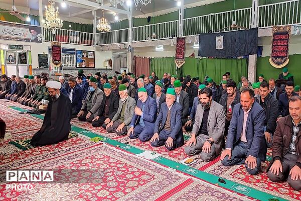 اقامه نماز جمعه در آخرین هفته  ماه مبارک رمضان در شهر بار نیشابور