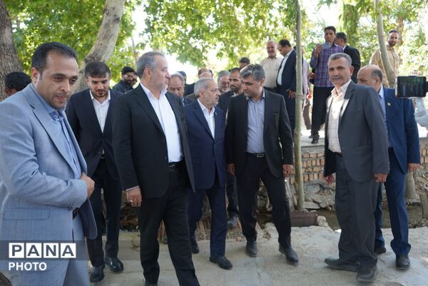 بازدید وزیر آموزش و پرورش از اردوگاه الغدیر شهرستان نهبندان