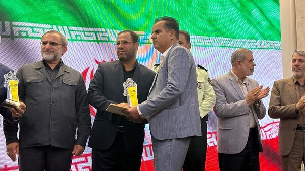 حضور وزیر آموزش و پرورش در بیست‌و‌ششمین جشنواره خیرین مدرسه‌ساز استان مرکزی