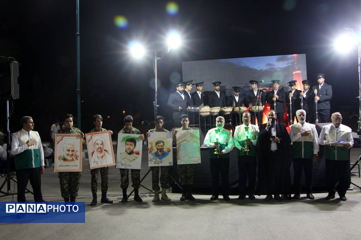 کاروان اقتدار در یزد؛ جلوه‌ای از دستاوردهای دفاعی، فرهنگی و مردمی انقلاب