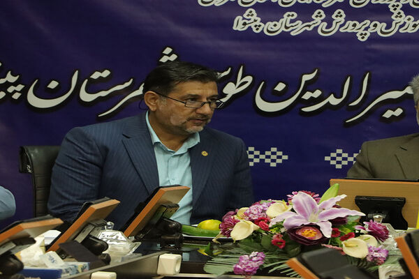 اولین نشست هیات امنای پژوهش سرای خواجه نصیرالدین طوسی و تقدیر از دانش‌آموزان نخبه پژوهشی