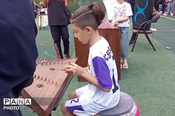 جشن اهدای مدال به نونهالان در باشگاه ورزشی ستارگان