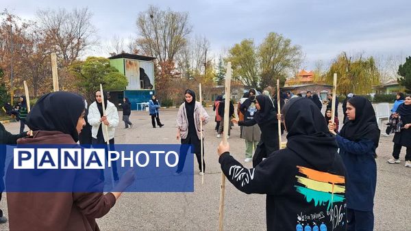 اعزام دانش‌آموزان پردیس به اردوی تمشک