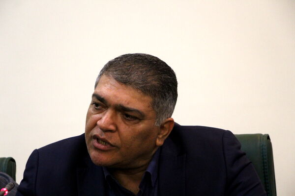 نشست خبری انجمن داروسازان یزد