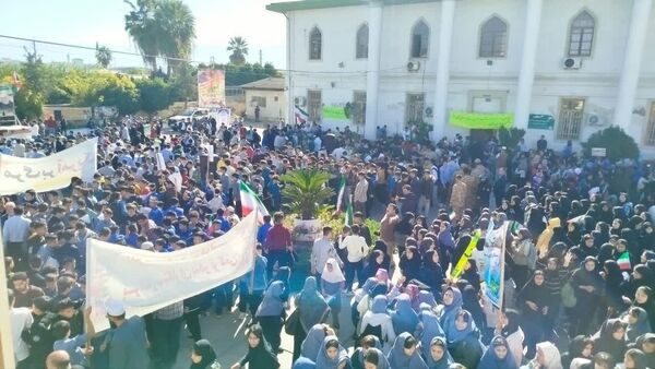 یوم‌الله ۱۳ آبان نماد استمرار مبارزه با استکبار از لانه جاسوسی تا امروز