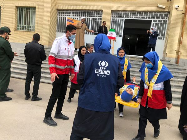 برگزاری مانور زلزله در شهرستان رازوجرگلان 