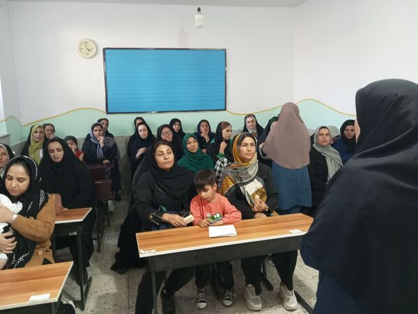 انجمن اولیای مدرسه  ناهید نخودی