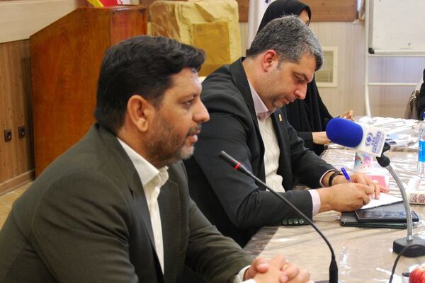 جلسه هم‌اندیشی سر گروه‌های گروه آموزشی کیفیت بخشی فعالیت‌های پرورشی مناطق ۲۱ گانه شهرستان‌های تهران