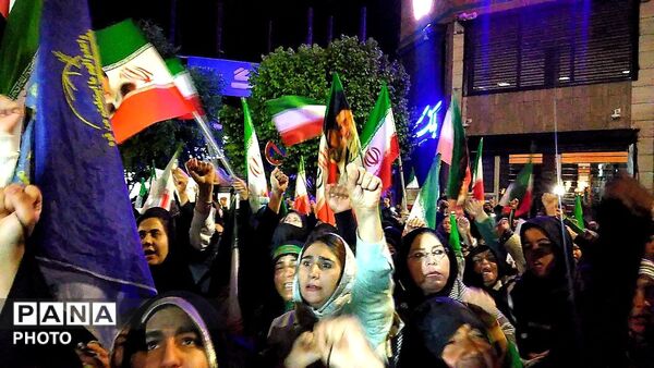 تجمع خودجوشانه مردم برای خونخواهی رهبر شهید مردم نیشابور
