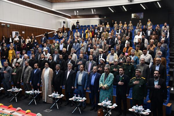 همایش معتمدین، متنفذین اقوام و عشایر 