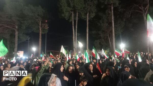 چهل و دومین شب حضور خلیل آبادی ها در میدان