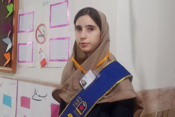 گرامیداشت هفته سلامت روان در دبیرستان بعثت ناحیه یک شهرری