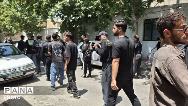راهپیمایی صبح تاسوعا با حضور هیئت ابوالفضلیون رسالت 