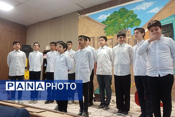 جشنواره رنگ و فرهنگ در کانون شهید آوینی فشافویه؛تجلی هویت و هنر ایرانی