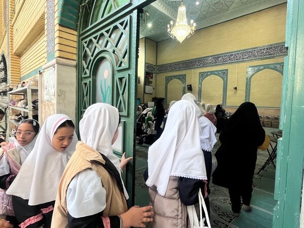 استقبال دانش‌آموزان مدرسه هدی یک از «طرح شمیم»