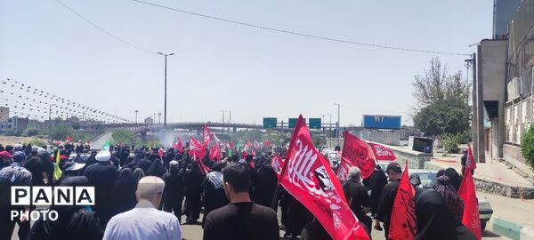 آزادی میزبان رهبر شهید