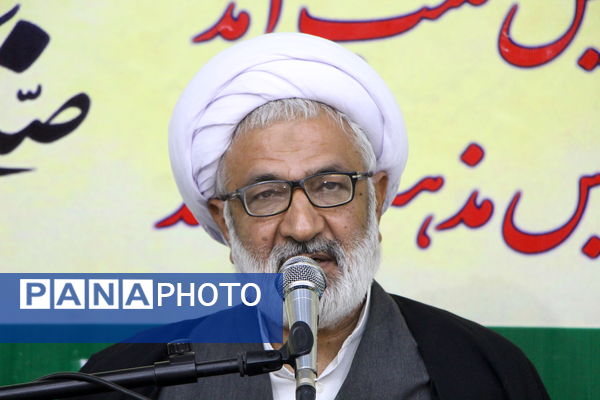 جشن میلاد رسول اکرم(ص) و امام جعفر صادق(ع) در دفتر نماینده ولی فقیه استان یزد 