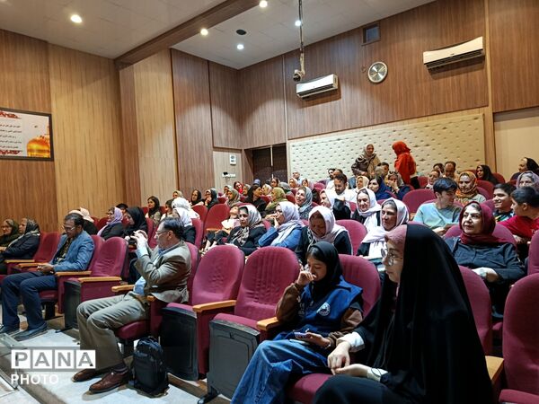 مراسم بزرگداشت حکیم ابوالقاسم فردوسی در کتابخانه دهخدا