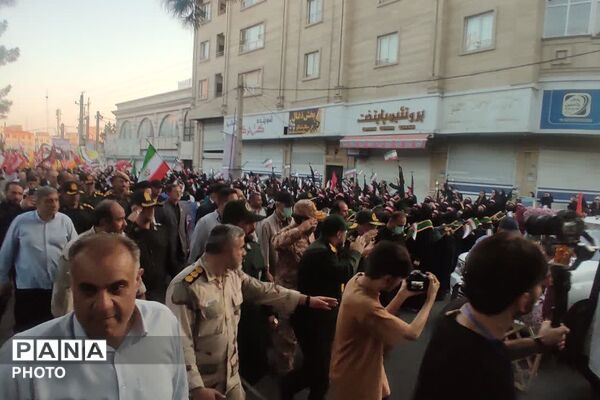 «جانفدایان ایران»؛ شکوه همدلی ۱۱۰ هزار نفر در یک قاب