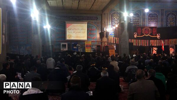 مراسم شب ۱۹ ماه رمضان در مسجد جامع نیشابور 