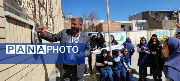 مسابقات استعداد یابی دارت در دبستان دخترانه آزادی شیروان