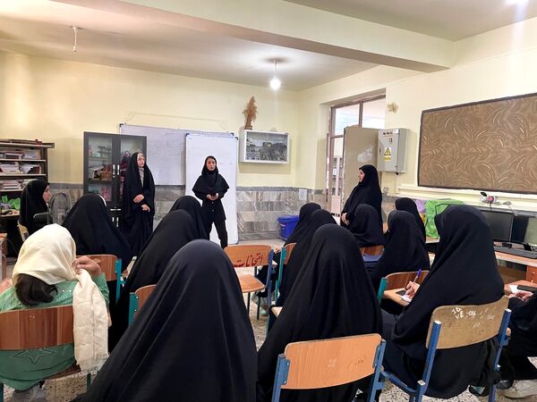 آموزش عکاسی فصل رویش انجمن اسلامی