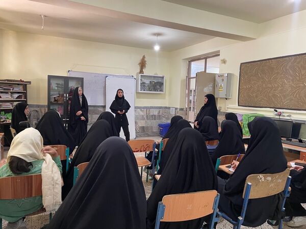 آموزش عکاسی فصل رویش انجمن اسلامی