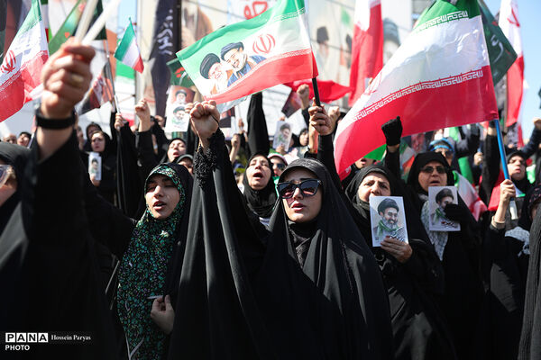 چهلمین روز شهادت رهبر شهید انقلاب اسلامی - تهران