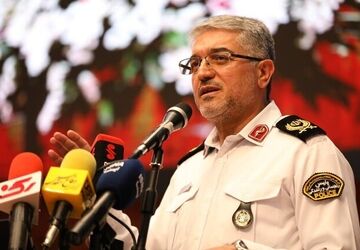 توقف موقت خدمات مراکز تعویض پلاک پایتخت