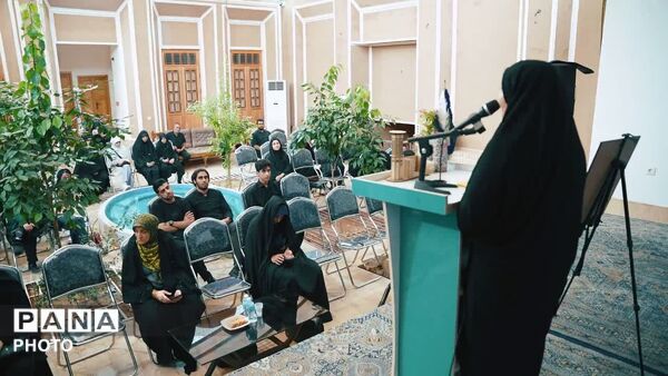 آیین افتتاحیه انجمن تخصصی شعر و ادب دانش آموزی