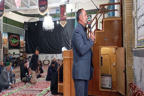 اقامه نماز جمعه در اول ماه محرم در مسجد جامع شهر بار 