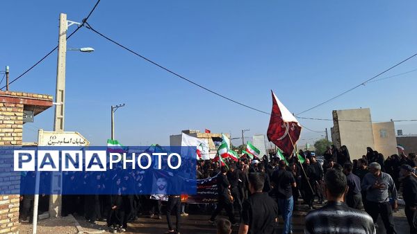 مراسم وداع و خاکسپاری پیکر پاسدار سرافراز اسلام در روستای همت آباد باخرز 