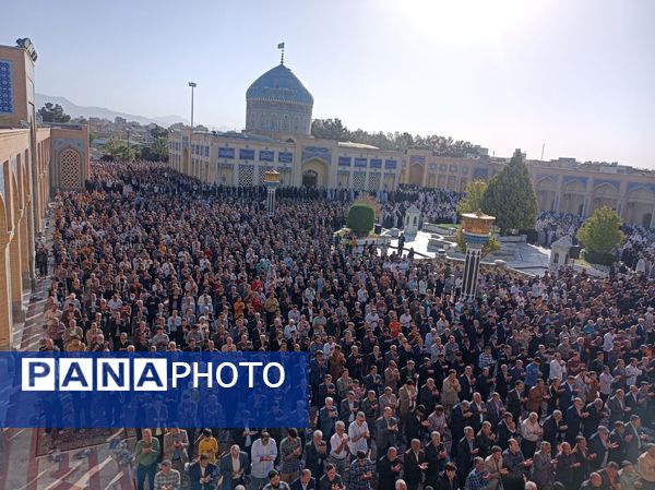 نماز عید سعید فطر در شهرستان کاشمر