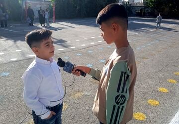 جشن با شکوه شکوفه‌ها در سال تحصیلی جدید