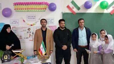 جشن نور و رنگ در نیمه شعبان مسابقه نقاشی منجی موعود و اهدای جوایز به برترین  هر کلاس