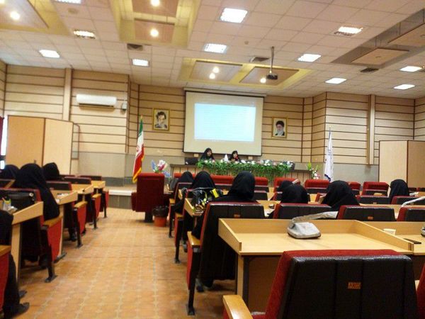 هفتمین جلسه هم‌اندیشی مدیران مدارس متوسطه اول ناحیه یک مشهد 